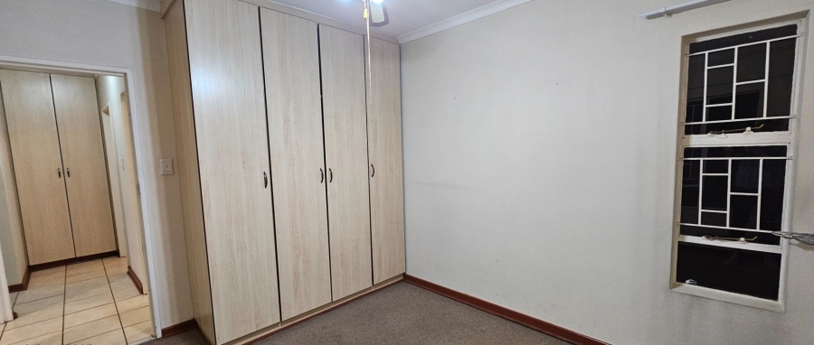 2 Bedroom Property for Sale in Langenhovenpark Free State